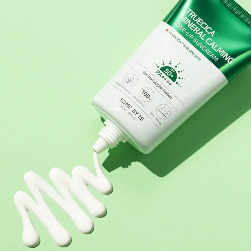 Some By Mi Truecica Mineral Calming Tone-Up Suncream kaina
